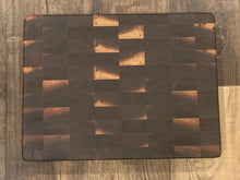 Load image into Gallery viewer, Walnut Cutting Board