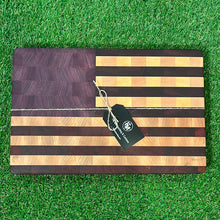 Load image into Gallery viewer, American Flag Cutting Board